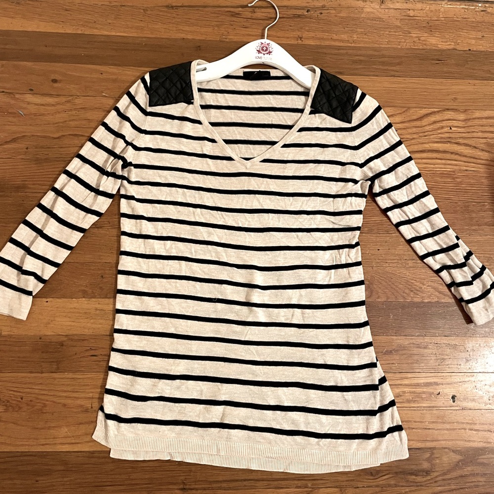 H&M sweater